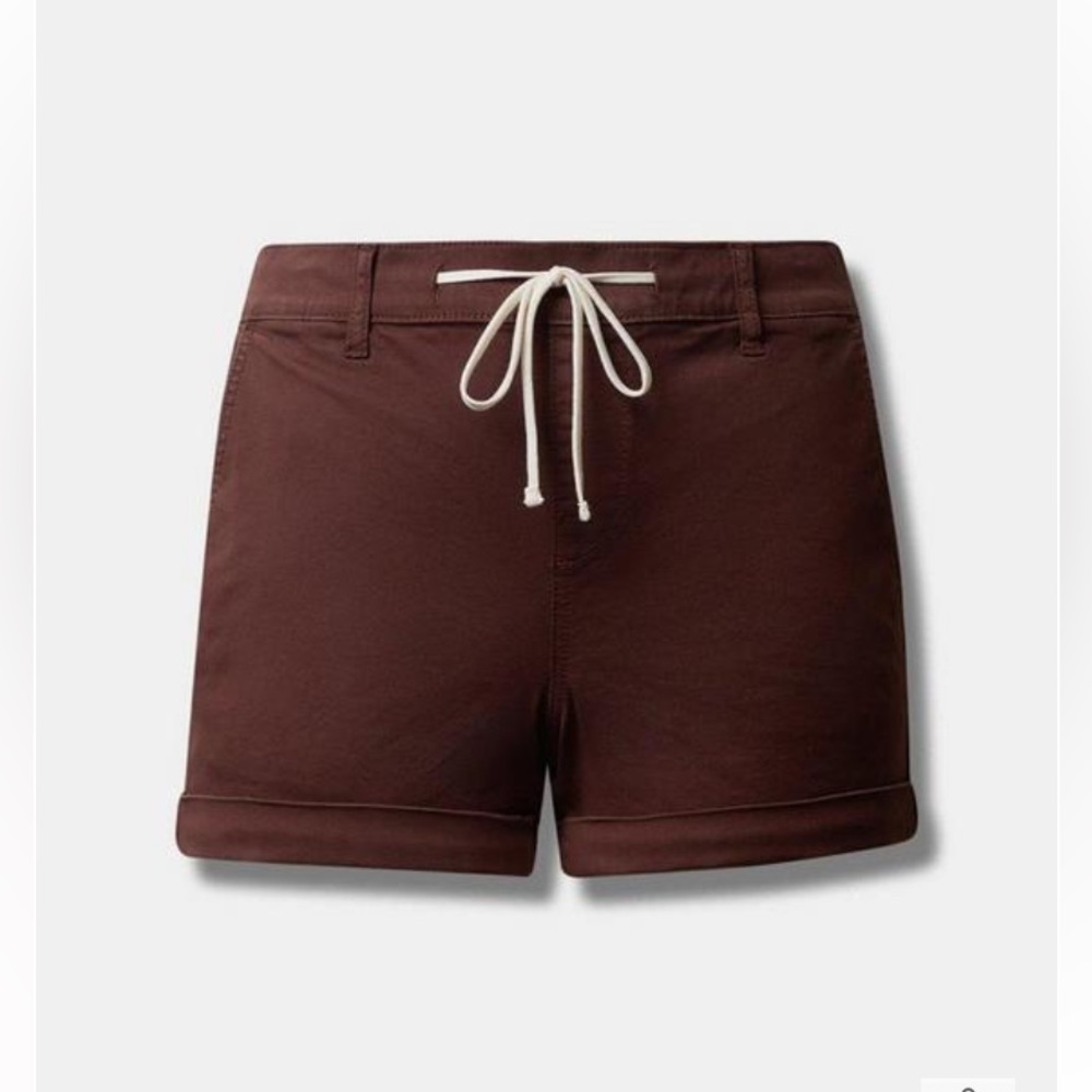 Torrid 3.5 Inch Pull-On Weekend Stretch Twill Short Size 2X NWT